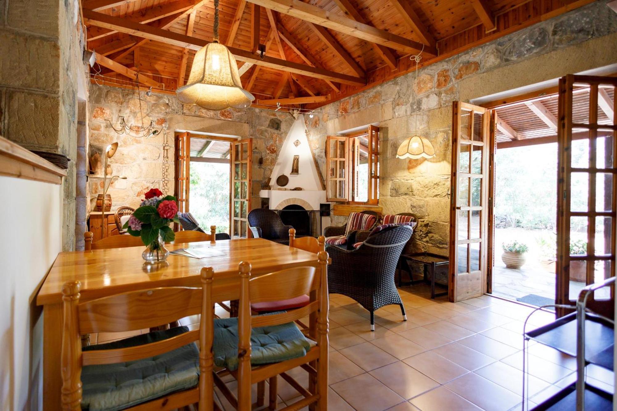 Spiti Nicola Villa Stoúpa Exterior photo