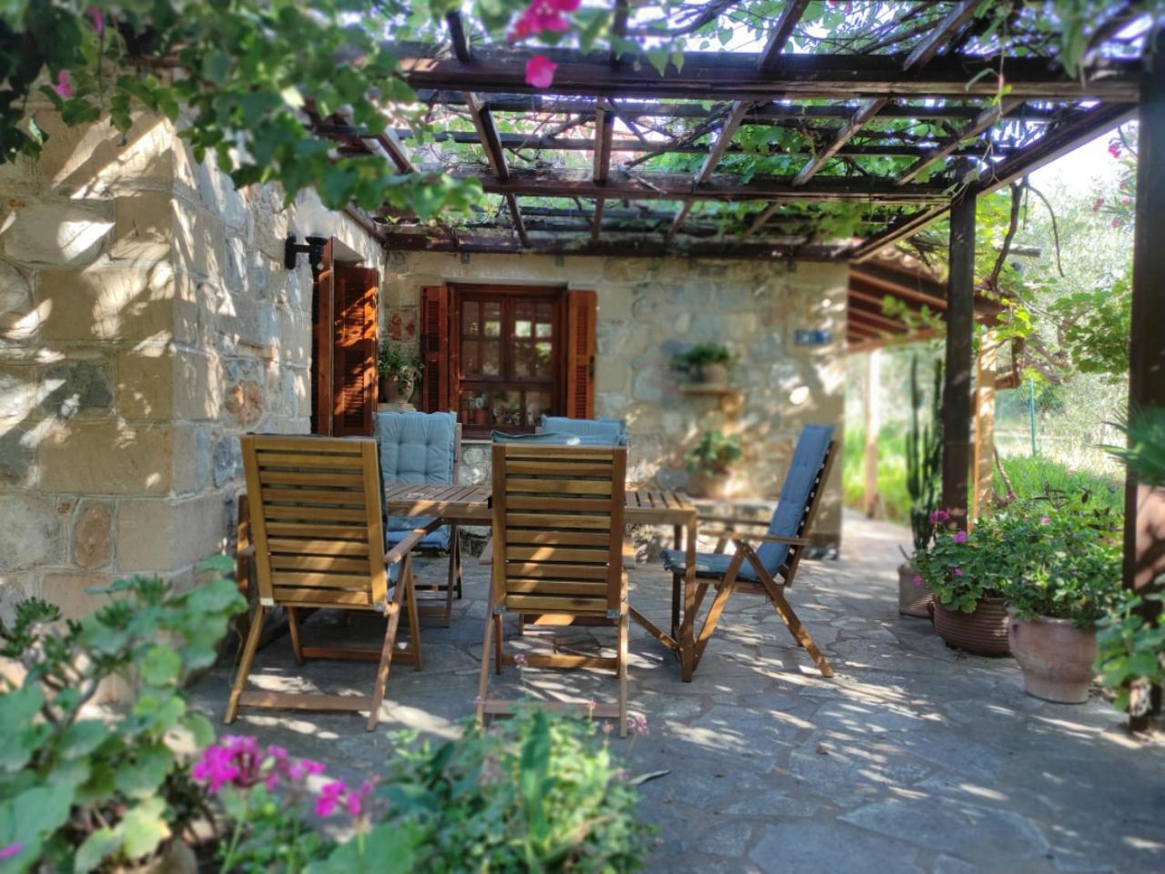 Spiti Nicola Villa Stoúpa Exterior photo